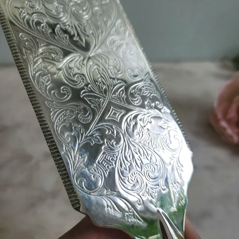Vintage Silver Plated Serving Cake Server Ornate Floral Pattern Spatula Dessert‎